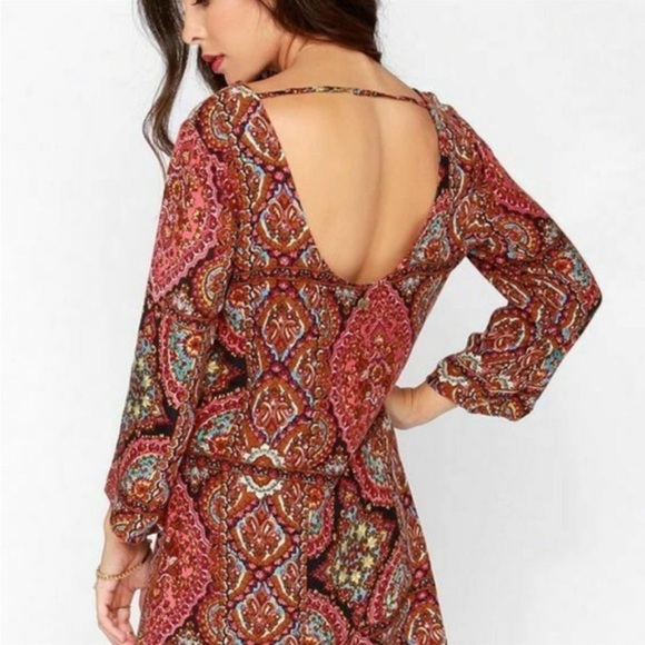 Billabong Dresses & Skirts - Billabong Gypsy Mosaic Paisley Tunic Dress boho